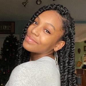 Meet your Posher, Imani